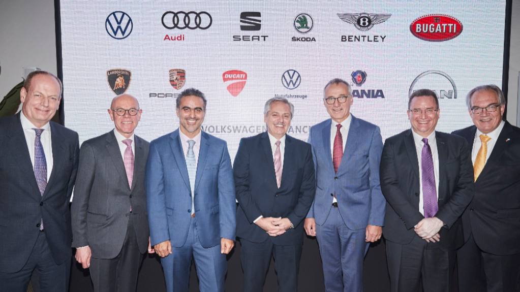 You are currently viewing Grupo Volkswagen confirma investimento de US$ 800 milhões na Argentina