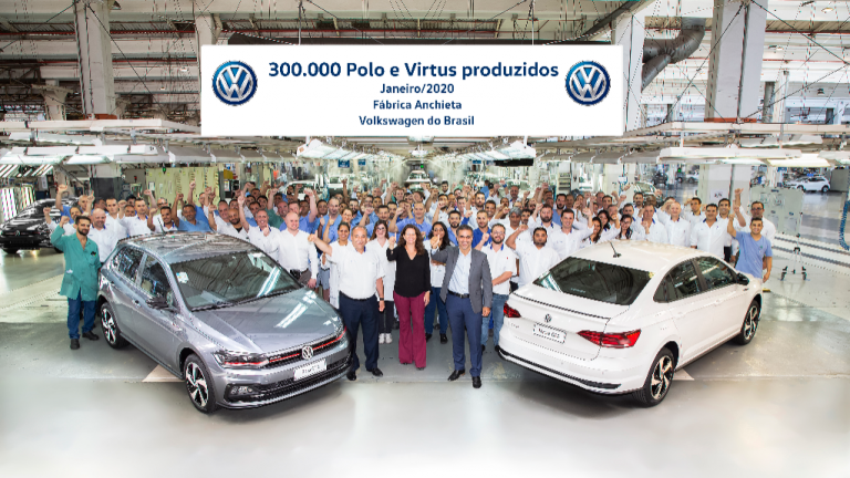 Read more about the article VW comemora 300 mil unidades produzidas de Polo e Virtus no Brasil